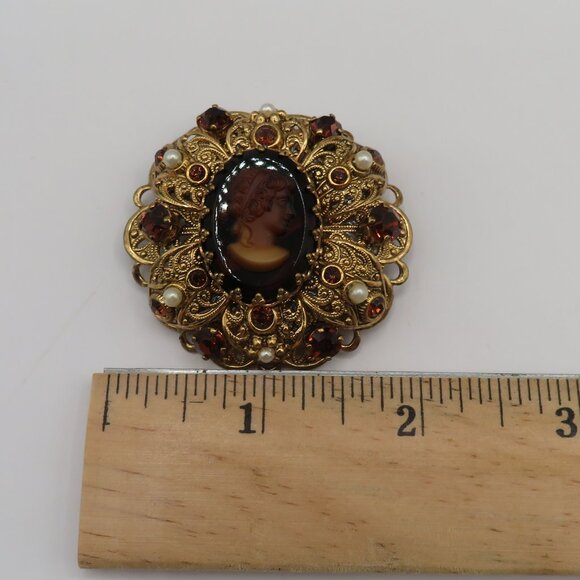 Vintage West Germany Brown Cameo Rhinestone Faux Pearl Accent Filigree Brooch - Picture 10 of 10